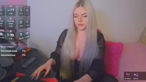 Victoria online show from 12-23-25, 03:59