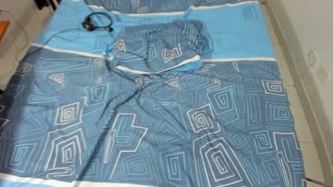 Snapshot of parejacachonda chatting on 12-12-24, 09:15 sara and andreu online show from 12-12-24, 09:15