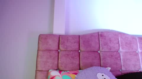Paris  online show from 12-27-24, 05:20