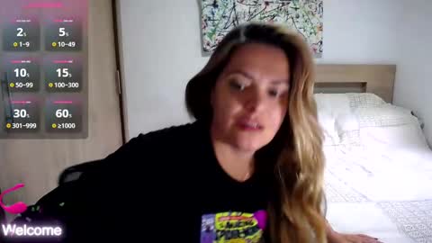 Paris online show from 02-06-25, 09:38