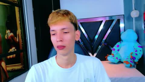 park_jimin1 online show from 11-19-25, 12:05