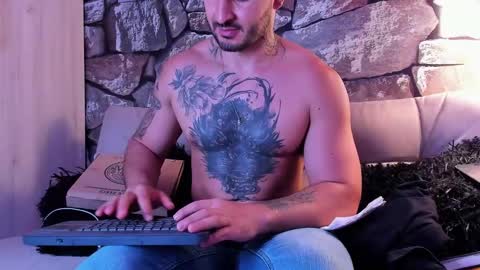 Snapshot of parker_lavine chatting on 12-02-24, 12:09 parker lavine online show from 12-02-24, 12:09