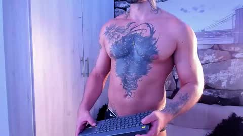 Snapshot of parker_lavine chatting on 01-22-25, 01:53 parker lavine online show from 01-22-25, 01:53
