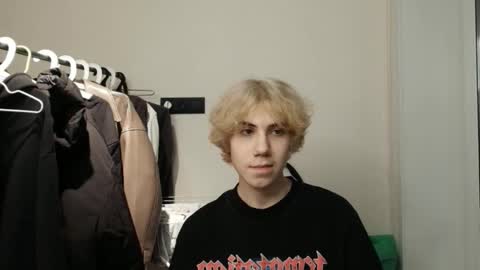 Snapshot of parlamentpepper chatting on 10-19-25, 05:57 Diogenes OG online show from 10-19-25, 05:57