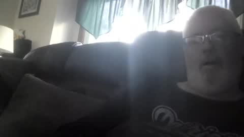 Snapshot of part86 chatting on 11-27-25, 01:35 part86 online show from 11-27-25, 01:35