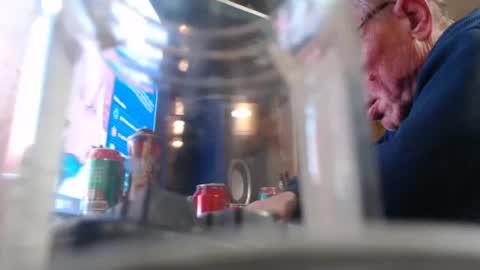 Snapshot of pascal88881 chatting on 11-03-25, 01:08 pascal88881 online show from 11-03-25, 01:08