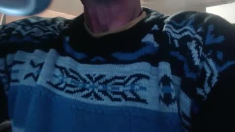 Snapshot of pascal88881 chatting on 12-15-25, 07:18 pascal88881 online show from 12-15-25, 07:18