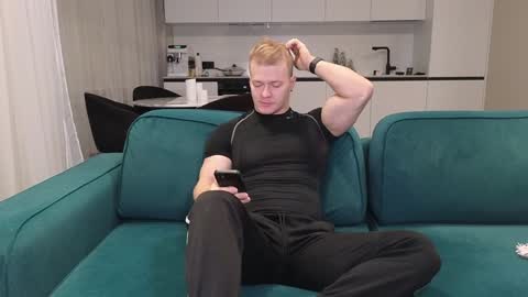 Pashka online show from 01-09-25, 05:02