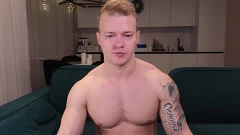 Pashka online show from 01-12-25, 09:19