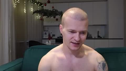 Pashka online show from 12-20-25, 09:49