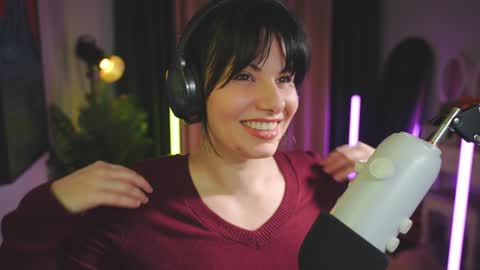 Snapshot of patricia_bennett chatting on 12-16-24, 08:16 Patricia online show from 12-16-24, 08:16