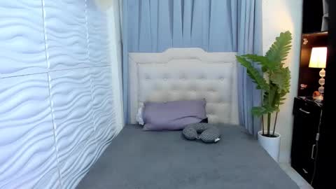 patricia_miller08 online show from 09-22-25, 04:25