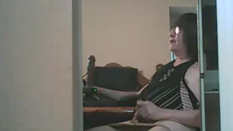 Snapshot of patriciasexylegs chatting on 10-14-25, 11:49 patricialovescock59 online show from 10-14-25, 11:49