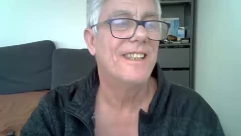 patrick5275 online show from 01-27-25, 01:30