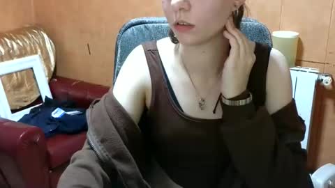 Snapshot of patricktwinslutgirl chatting on 11-12-25, 10:30 LiaSweetX online show from 11-12-25, 10:30