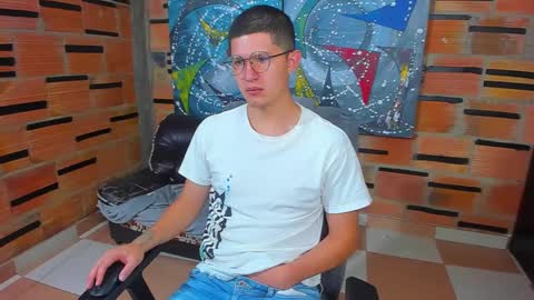 .... online show from 03-04-25, 12:33