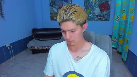 .... online show from 09-27-25, 02:49