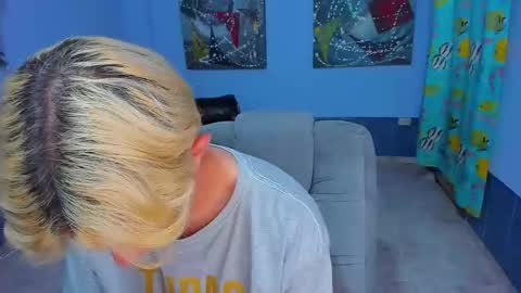 .... online show from 11-18-25, 06:34