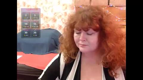 PatsyORose online show from 10-31-25, 05:19