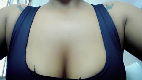 Snapshot of pattysexy10 chatting on 11-24-25, 12:38 pattysexy10 online show from 11-24-25, 12:38