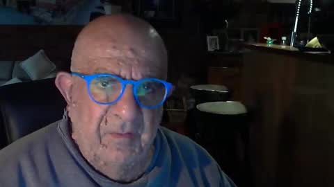 Snapshot of patvac chatting on 10-19-25, 11:16 patvac online show from 10-19-25, 11:16