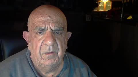 Snapshot of patvac chatting on 10-21-25, 05:02 patvac online show from 10-21-25, 05:02