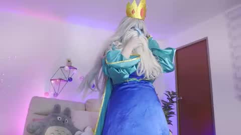 Paula online show from 10-31-25, 09:05