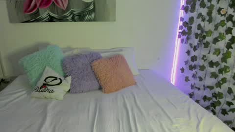 paulina online show from 01-03-25, 12:00