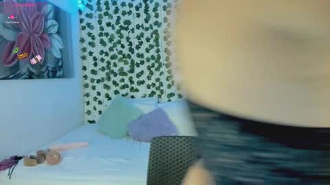 paulina online show from 09-23-25, 01:08