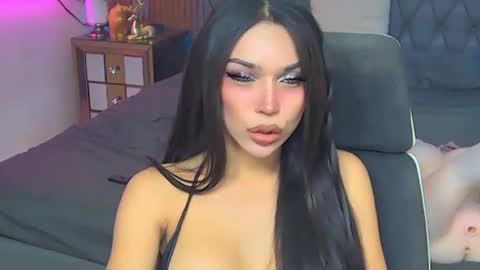 Paula online show from 03-05-25, 10:33