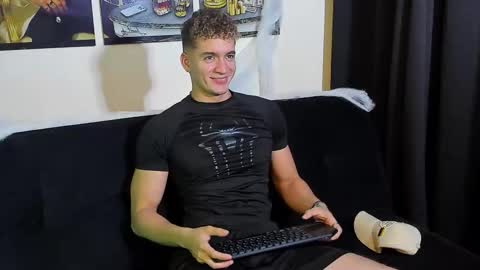 Paull George online show from 10-18-25, 05:43