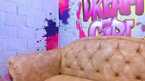 Snapshot of paula_beka chatting on 01-21-25, 05:27 paula online show from 01-21-25, 05:27