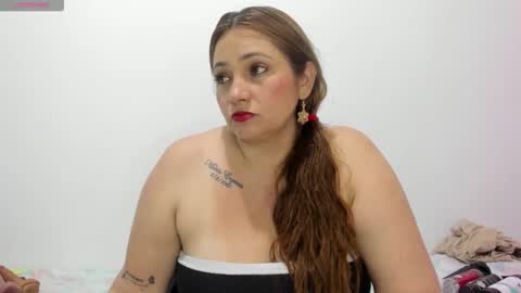 paulaharrison online show from 10-04-25, 03:10