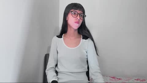   online show from 01-09-26, 03:53