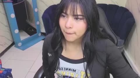 Live 800am 200pm COLOMBIAN HOUR online show from 10-15-25, 01:11