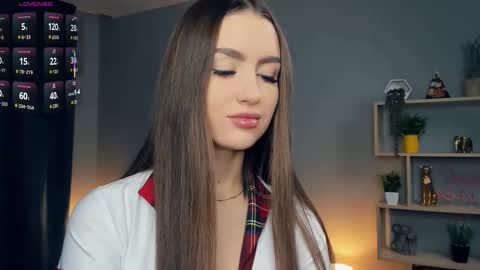 Eva online show from 10-23-25, 07:12