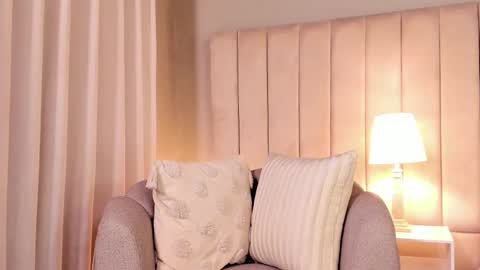 paylina monroy online show from 11-16-25, 12:05