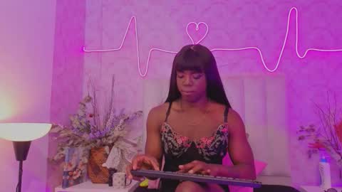 Paulina  online show from 10-22-25, 12:49