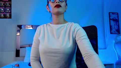 Paulina online show from 02-24-25, 12:16