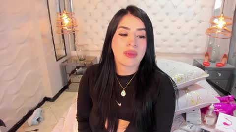 paulinabelen21 online show from 03-06-25, 09:36
