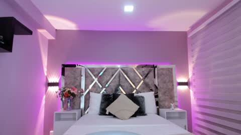 Snapshot of paulinaduarte_ chatting on 02-05-25, 11:34 Paulina online show from 02-05-25, 11:34