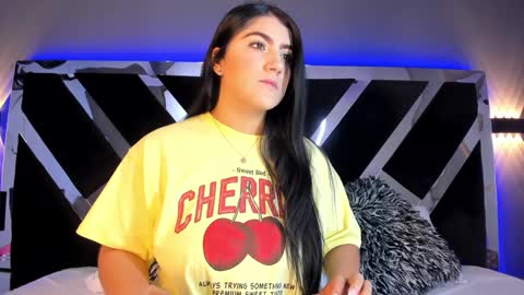 Snapshot of paulinaduarte_ chatting on 02-06-25, 11:10 Paulina online show from 02-06-25, 11:10