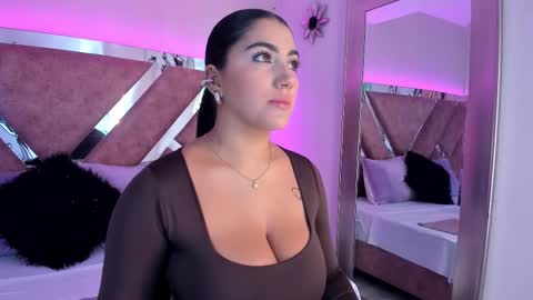 Snapshot of paulinaduarte_ chatting on 10-11-25, 12:36 Paulina online show from 10-11-25, 12:36