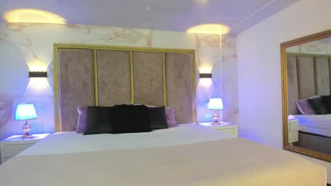 Snapshot of paulinaduarte_ chatting on 10-20-25, 01:33 Paulina online show from 10-20-25, 01:33