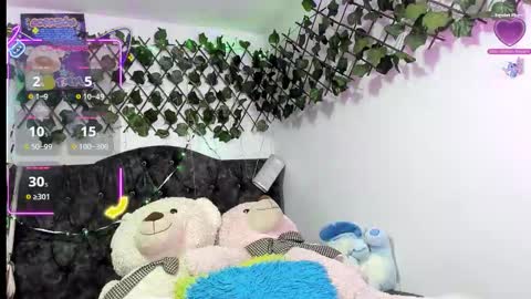 Paulina online show from 12-19-25, 08:43