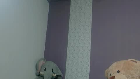 paulina online show from 11-13-25, 02:27