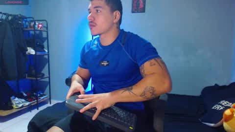 Paulo online show from 02-19-25, 01:50