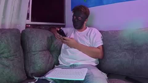 Snapshot of paulzacx chatting on 12-02-25, 02:50 Paul ZacX online show from 12-02-25, 02:50