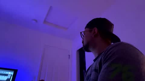 pawgpusslover online show from 03-10-25, 06:49