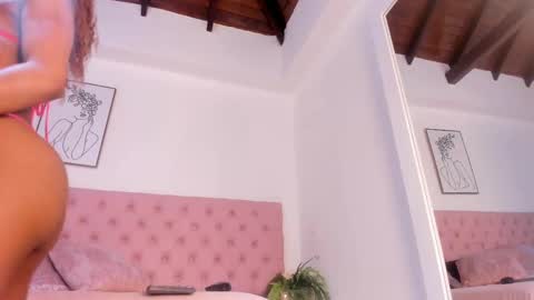 PaytonFerrara online show from 09-19-25, 04:14